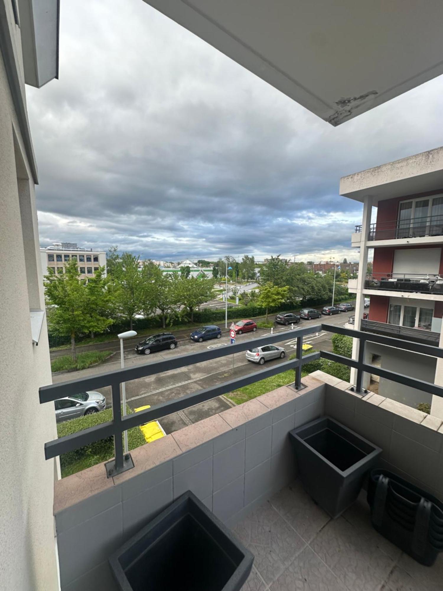 Tres Beau Trois Pieces Avec Vue Degagee Apartment Strasbourg Exterior photo